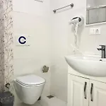 Appartement Istanbul'un Merkezinde Cevahir Avm Karsisi 1+1 Yeni Ev