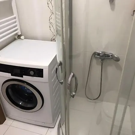 Appartement Istanbul'un Merkezinde Cevahir Avm Karsisi 1+1 Yeni Ev