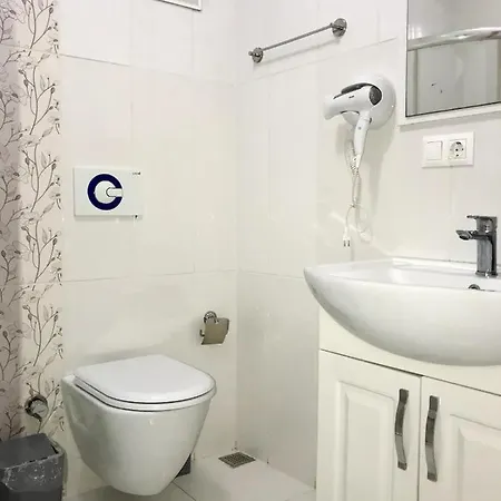 Appartement Istanbul'un Merkezinde Cevahir Avm Karsisi 1+1 Yeni Ev